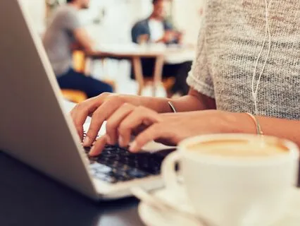 30-Minute Focus Sprint | Typing At A Cozy Coffee Shop