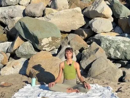 30 Minute Grounding & Balance Yoga Flow