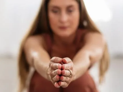 30-Minute Yoga For Focus: Exploring Breath, Bandha + Drishti