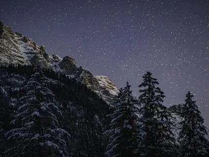 3AM Anxiety Keeping You Up? Ground, Soften, Sleep