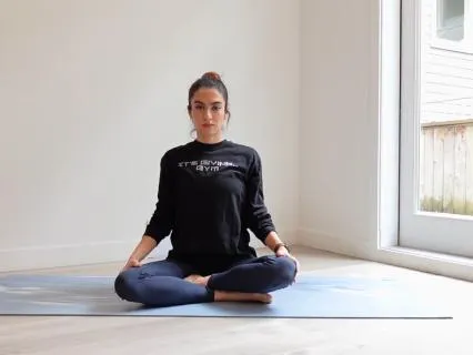 4-Min Upper Body Gentle Stretch For Neck & Shoulder Relief