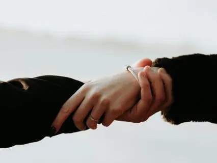 4 Minute Loving Kindness Meditation (Metta Meditation)