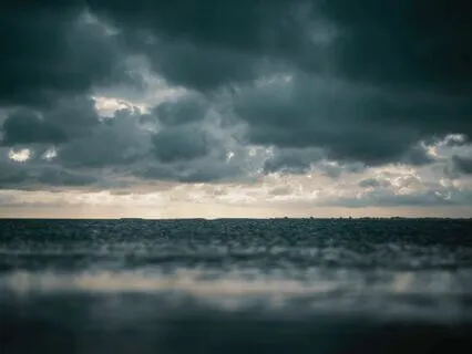 432 Hz Soothing Rain And Thunder