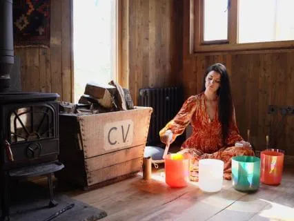 5 Minute Fireside Vocals + Singing Bowl Sound Healing