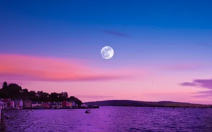 5 Minute Full Moon Visualization