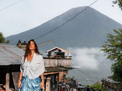 5-Minute Morning Meditation || Awaken To Possibility