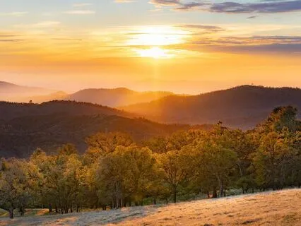 5 Minute Morning Meditation: Manifest An Amazing Day