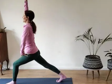 5 Minute Yoga For Runners | Beginners Yoga For Tight Legs