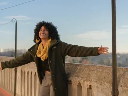 5 Minutes To Presence | Morning Meditation For Awareness