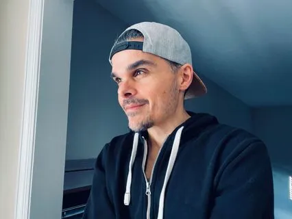 5 Tips To Work With The Universe To Manifest Your 2026 Goals