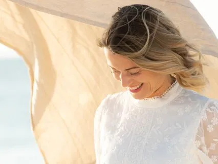 5 Ways Women Lose Themselves In Relationships