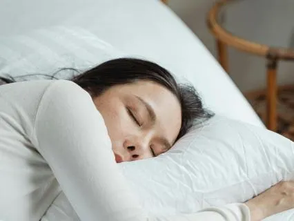 528 Hertz Deep Healing Chanting Eight Hour Sleep Assist