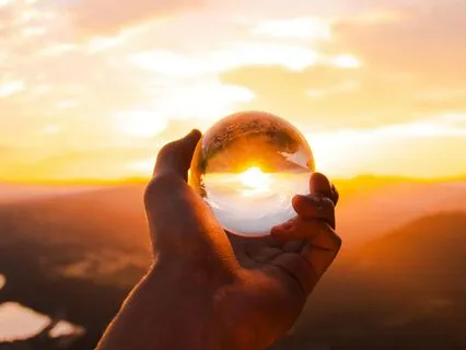 528 Hz Miracle Frequency For Unconditional Love - 8D Sounds