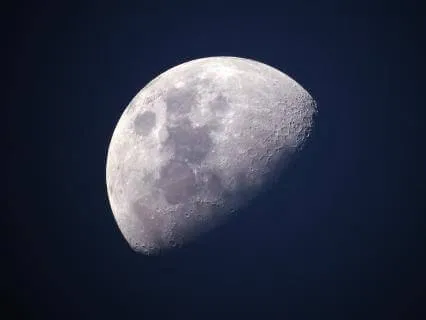 6.58hz Synodic Moon (210.42Hz) Theta Binaural Beats