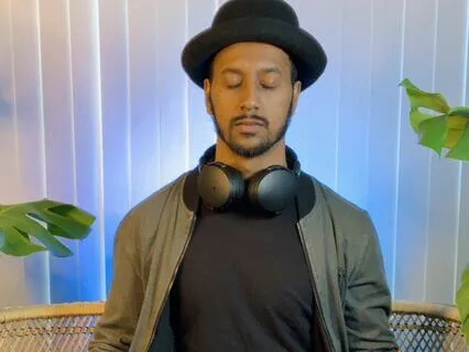 7 Mindful Minutes For Afternoon Reset