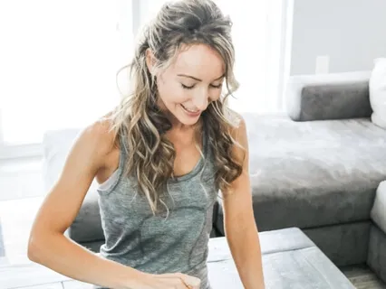 7 Minute Light & Simple Guided Practice