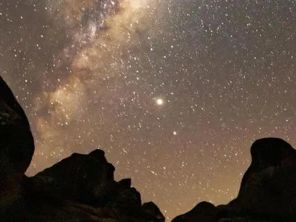 8 Hours Deep Space Sounds: Seamless Galactic Sleep