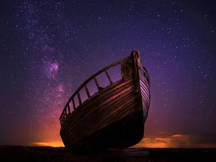 8 Hours Of Dreamy Chimes And Ocean Waves For Deep Sleep