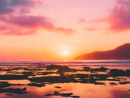 8 Hours Pink Noise For Sleep, Starting With Peaceful Piano