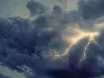 8 Hours Snowstorm & Fireplace: Cozy Eternal Winter Shelter