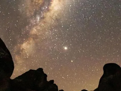 8 Hours White Noise: Pure Infinite Shield For Sleep