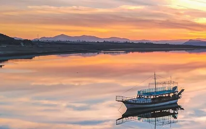 888Hz Music - Attract Infinite Abundance Of Love And Money 