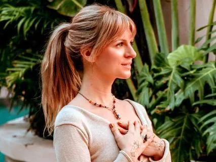 A 10-minute Grounding Practice To Begin Your Day