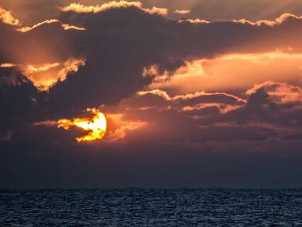 A 8 Min. Reset For Calm, Confidence, & Self-Connection