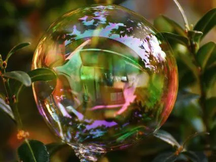 A Bubble Of Safety — A 7-Minute Emotional Reset