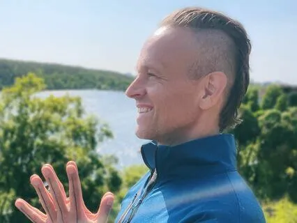 A Complete Body Scan For Deep Relaxation And Presence