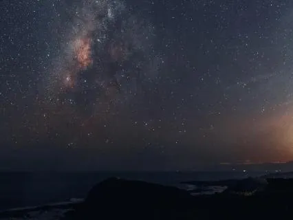 A Drift Into Deep Sleep with 432 Hz Tones