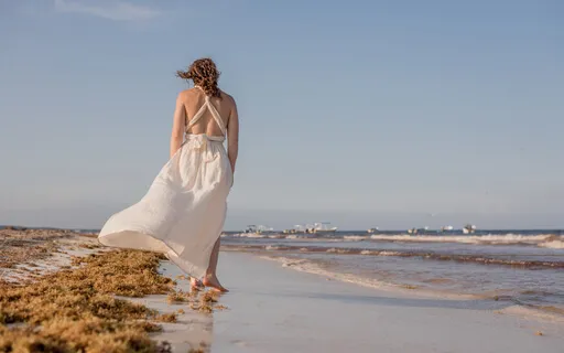 A Forgiveness Meditation: Ocean And Theta Waves (L69-R62Hz)