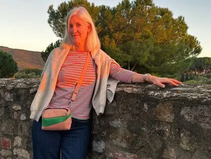 A Full Moon Meditation Exploring Your Dreams