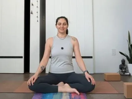 A Little Morning Yoga: Full Body Wake-Up