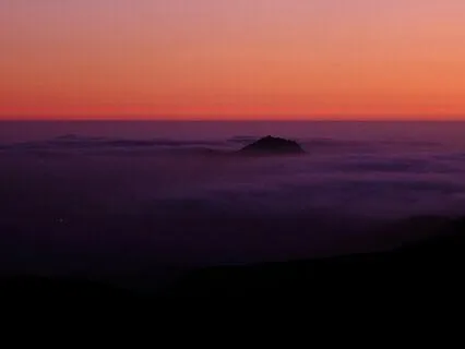 A Meditative Moment: Soothing Morning Vibrations