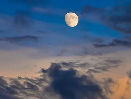 A Meditative Moment: The Gentle Moon