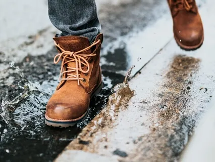 A Mindful Walk In Solitude