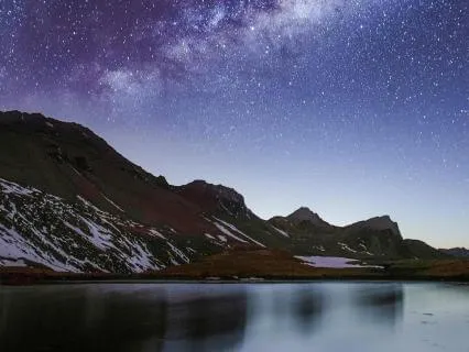 A Mirror For The Midnight - 10 Minute Strings And Crickets