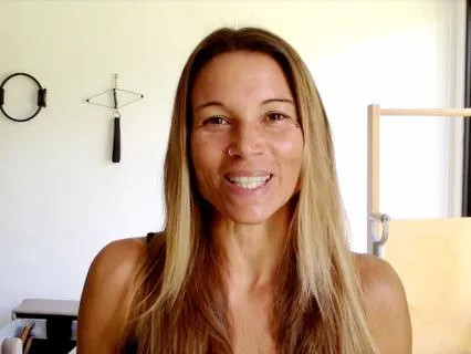 A Moment For Your Spine: Pilates Spine Stretch Forward