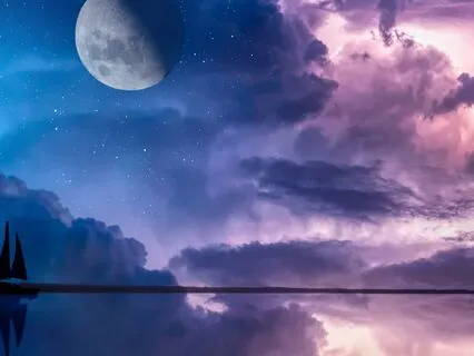 A Moonlight Sleep Fable: The Man Who Lives In The Clouds