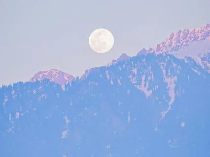 A Quick Blissful Moment: Pure Energy