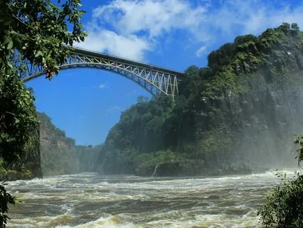 A Reading Of Mufaro's Beautiful Daughters: An African Tale