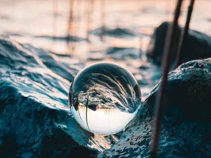 Stoic Wake-Up: Transform Habits With Ancient Wisdom