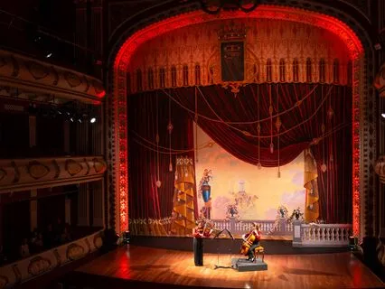 A Theatrical Dream - Wanderings Of An Irish Man