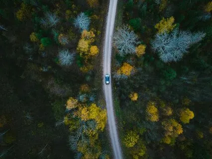 "Above The Fray" (Feel Good, Up Tempo, Inspiring Music)