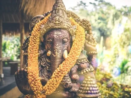 Abundance Meditation Music - Atmospheric Sounds To Calm Down And Relax (With Nature Sounds)