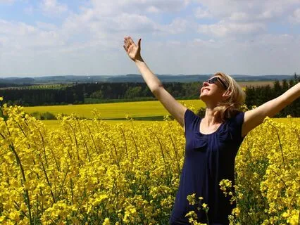 Abundance Through Gratitude (with Soft Music)