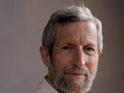 Actions Without An Actor. How Life Happens By Itself