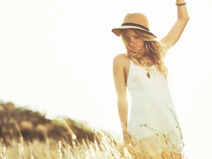 Affirmations For Confidence & Self-Belief (With Light Thunder Sounds & Relaxation Music)