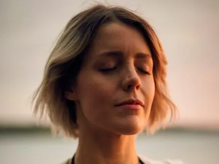 Affirmations For The Early Days Of A Breakup